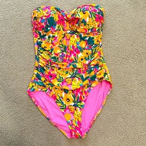 Anne Cole one-piece women’s swimsuit